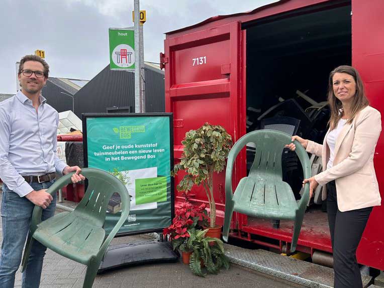 recycle kunstof bankjes project